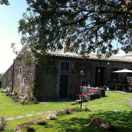 B&B Etna 1703 Belpasso Exterior photo