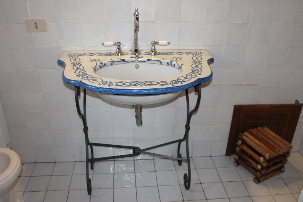 B&B Etna 1703 Belpasso Room photo