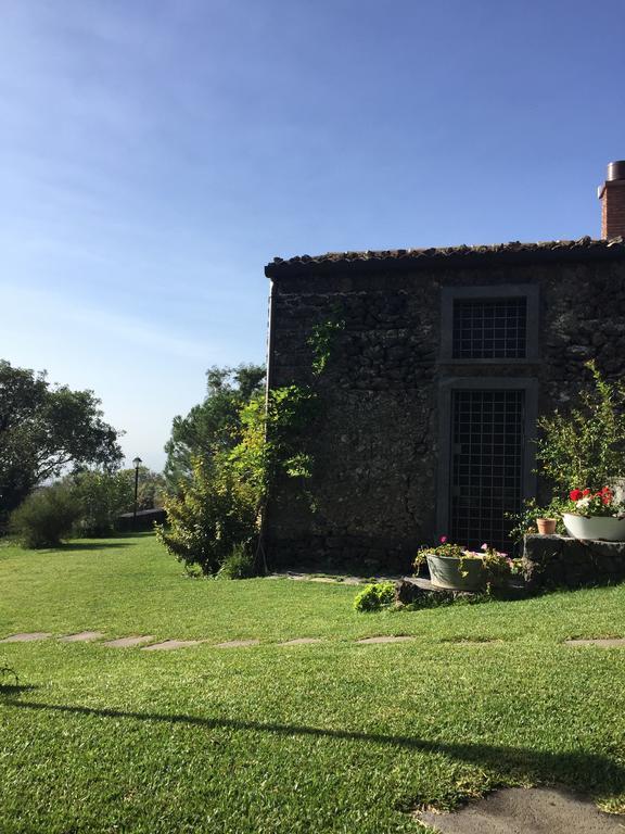 B&B Etna 1703 Belpasso Exterior photo
